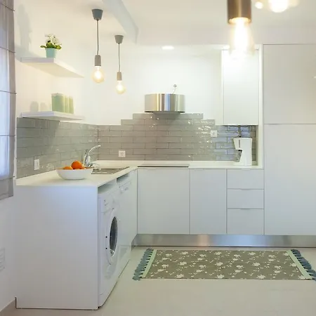 Apartment Sweet Penthouse *